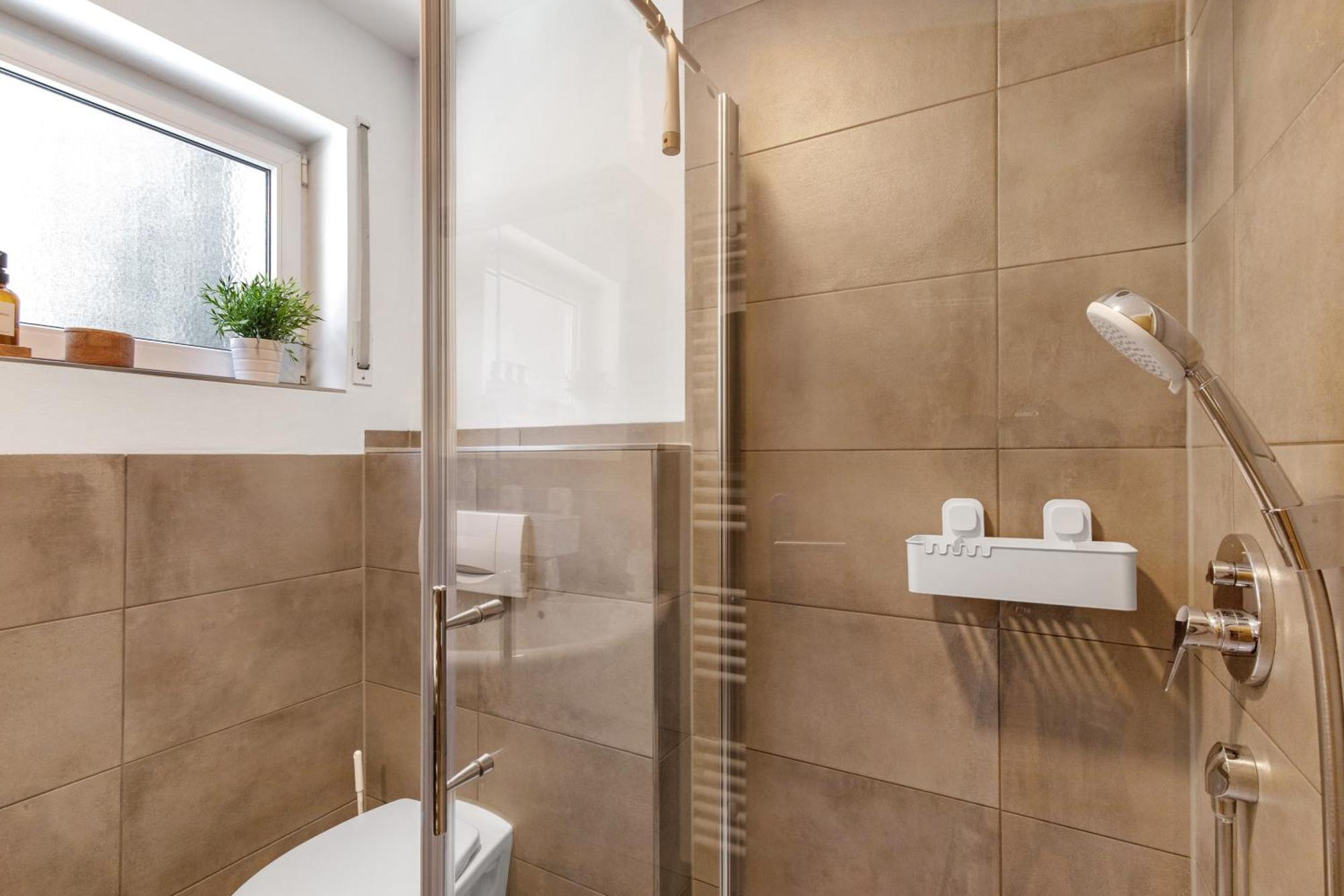 Ferienwohnung Emilia, 36Qm Münsingen Kültér fotó