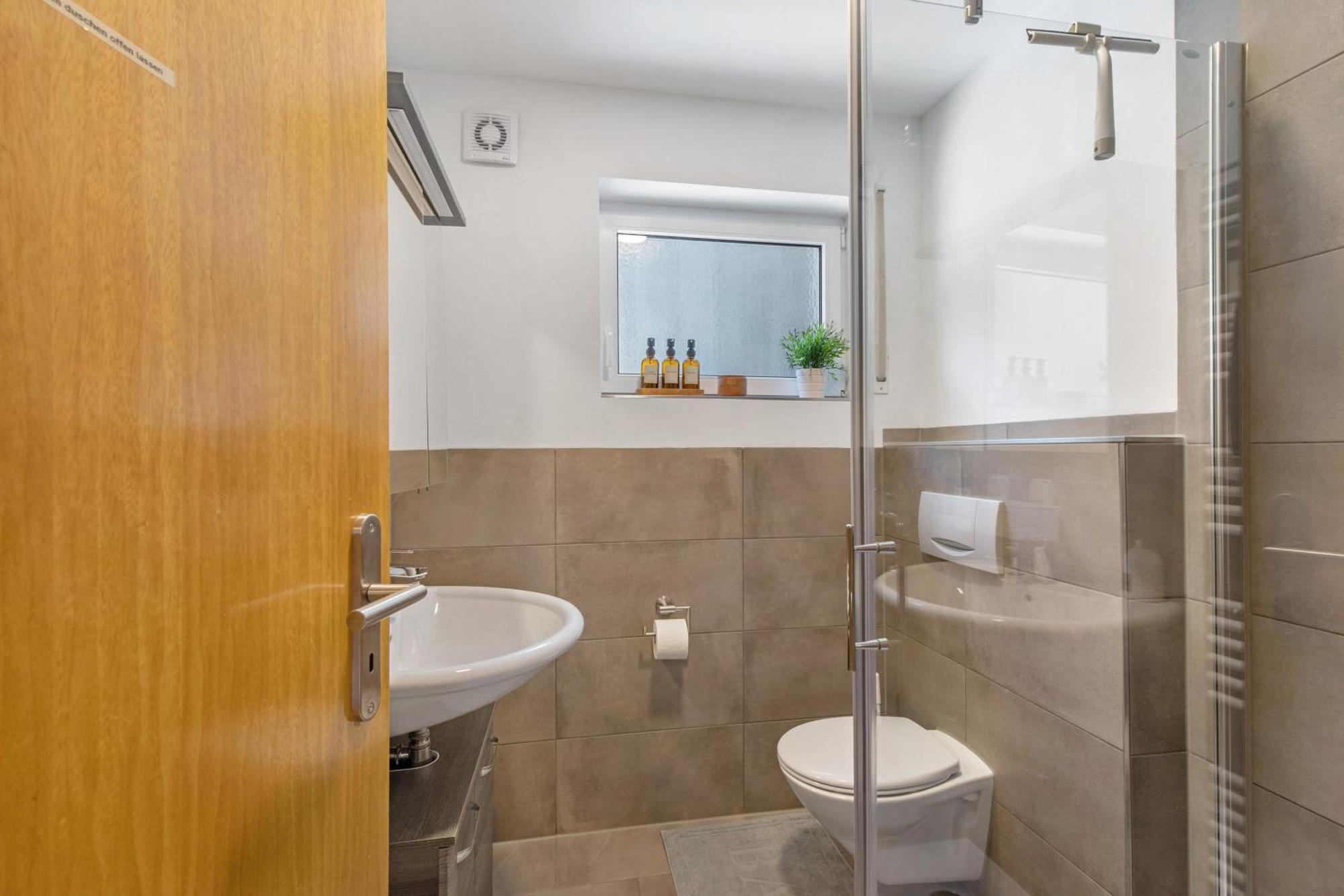 Ferienwohnung Emilia, 36Qm Münsingen Kültér fotó